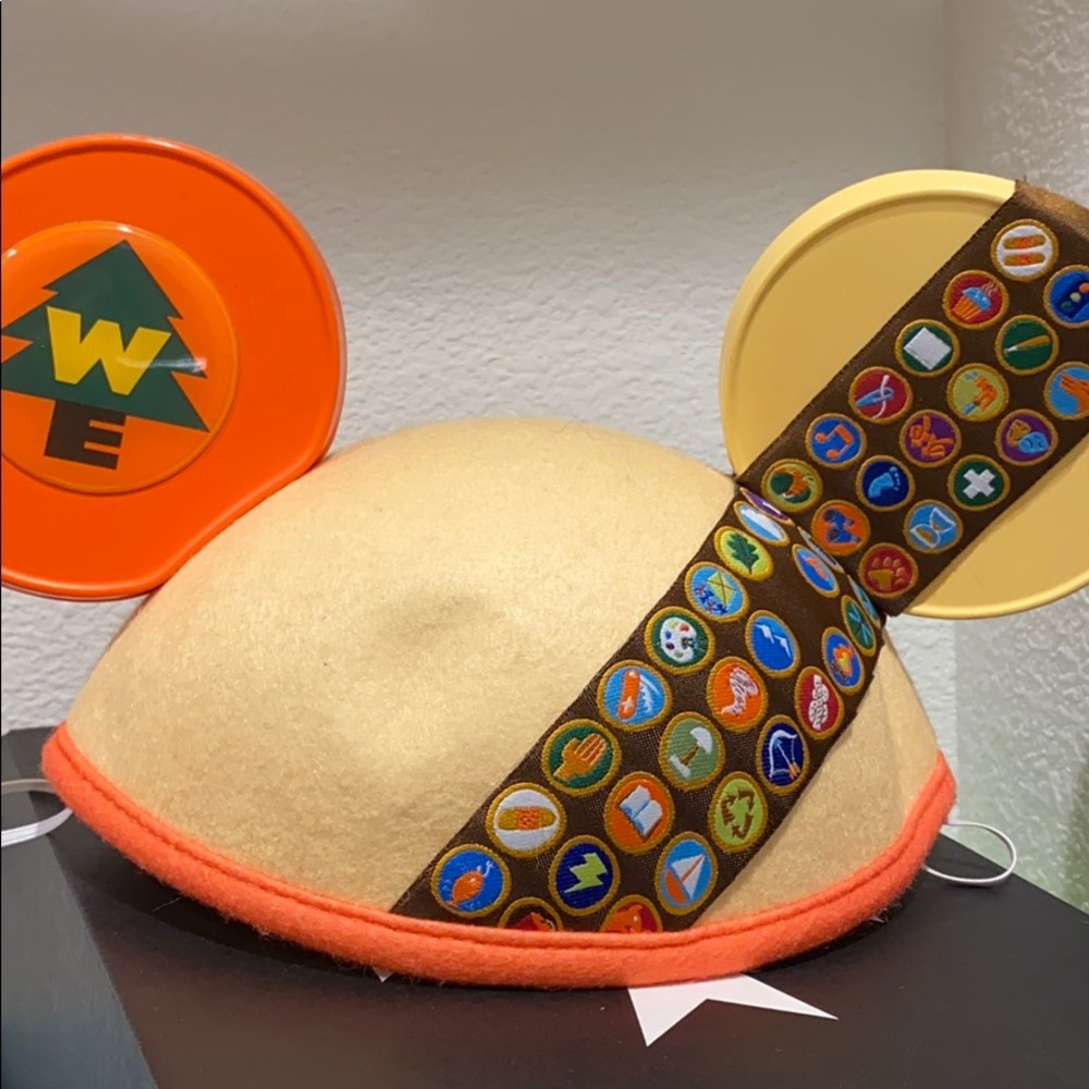 Disney/Pixar Up Russel hat